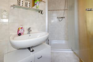 Storchennest BAD2 Dusche